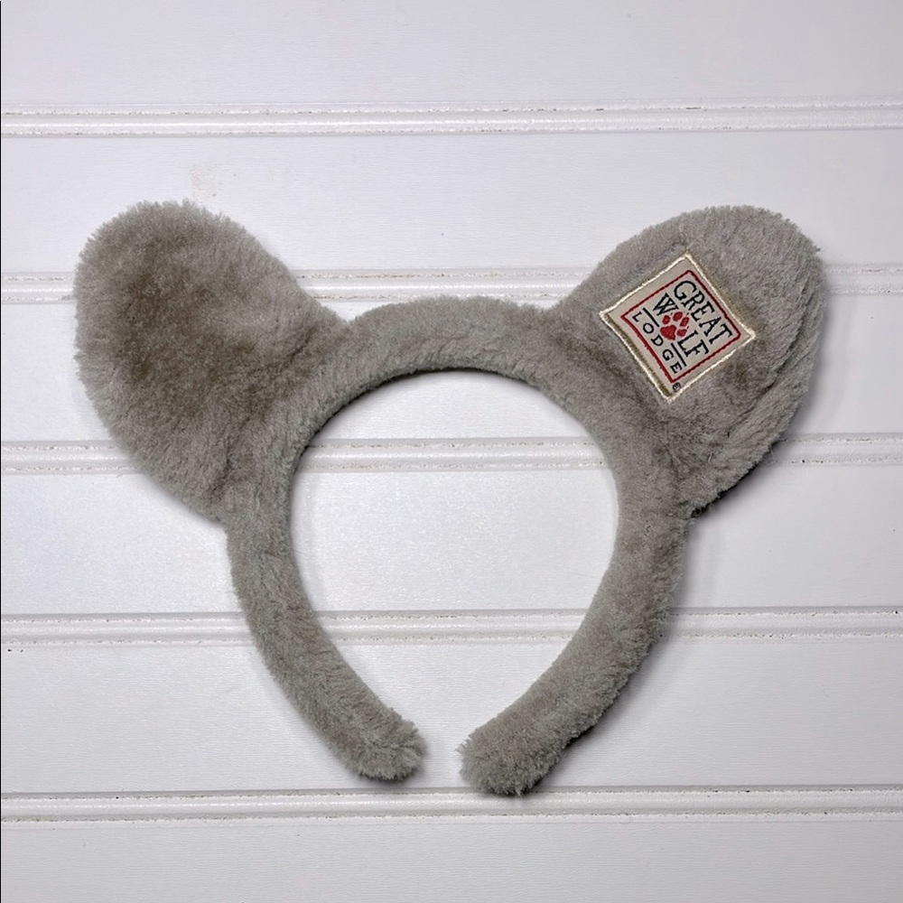 GREAT WOLF LODGE EUC Wolf Ears Headband